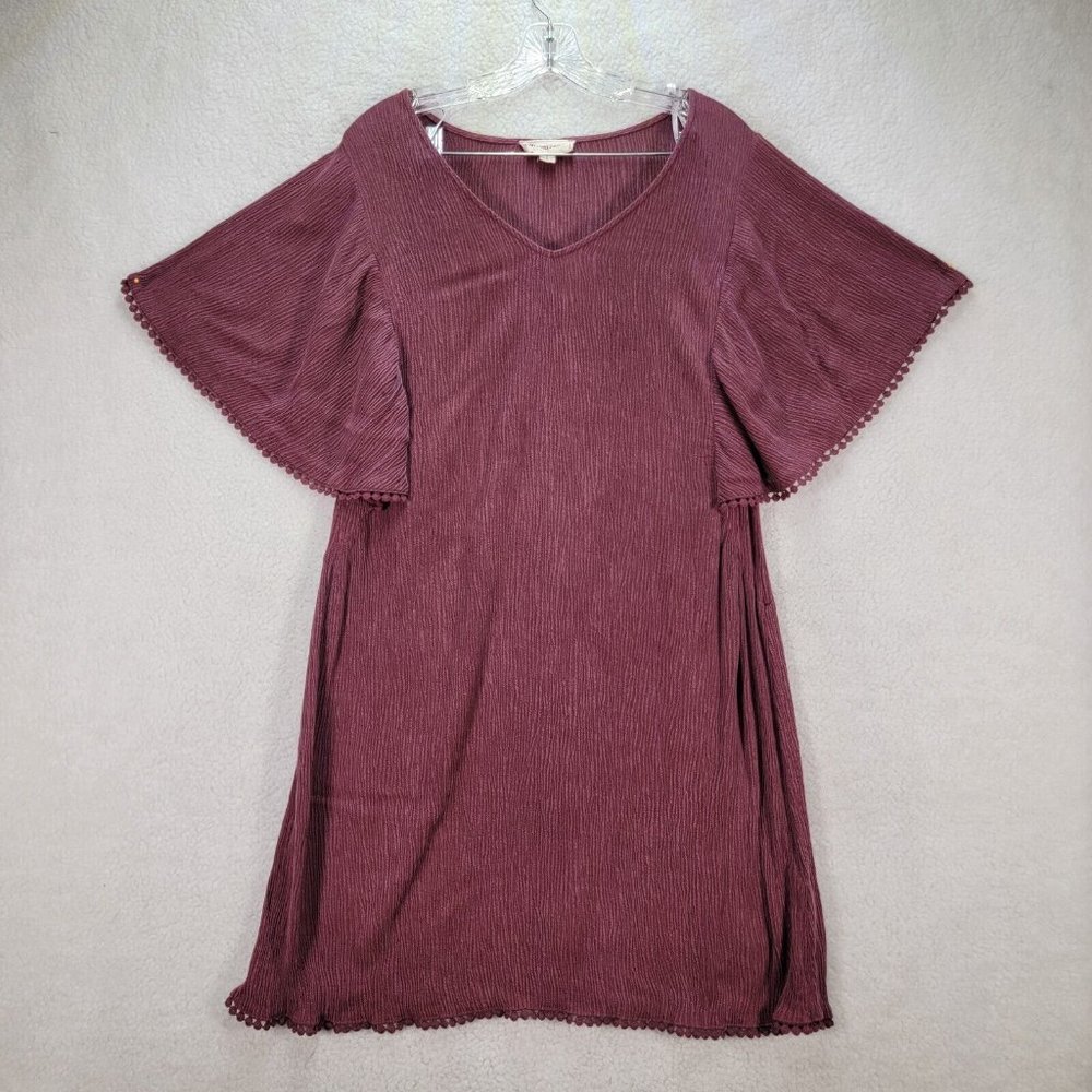 Coverstiched Burgundy Textured V Neck Tasseled Relaxed Bohemian Babydoll Dress